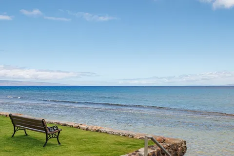 $475,000 | 3543 Lower Honoapiilani Road, Unit D204, Lahaina, HI 96761