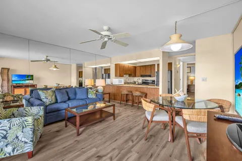 $475,000 | 3543 Lower Honoapiilani Road, Unit D204, Lahaina, HI 96761