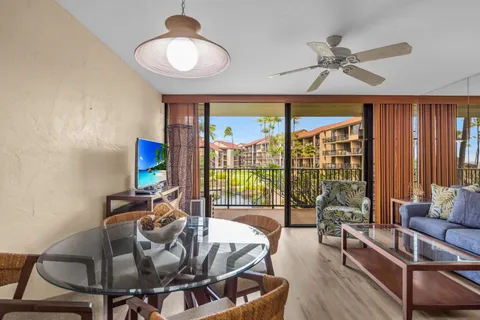 $475,000 | 3543 Lower Honoapiilani Road, Unit D204, Lahaina, HI 96761