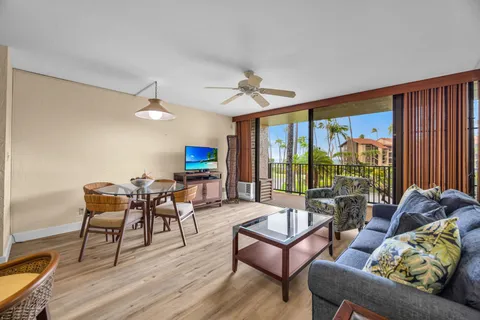 $475,000 | 3543 Lower Honoapiilani Road, Unit D204, Lahaina, HI 96761
