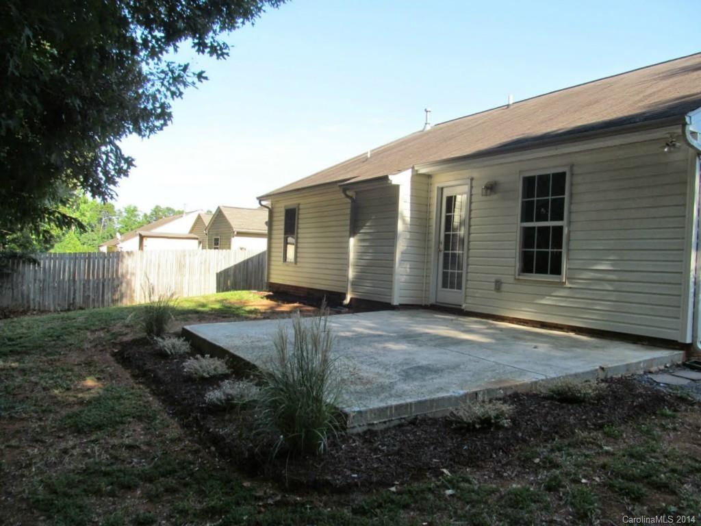 5209 Javitz Road Charlotte, NC 28216 - Photo 10 of 10 a view of a backyard of the house