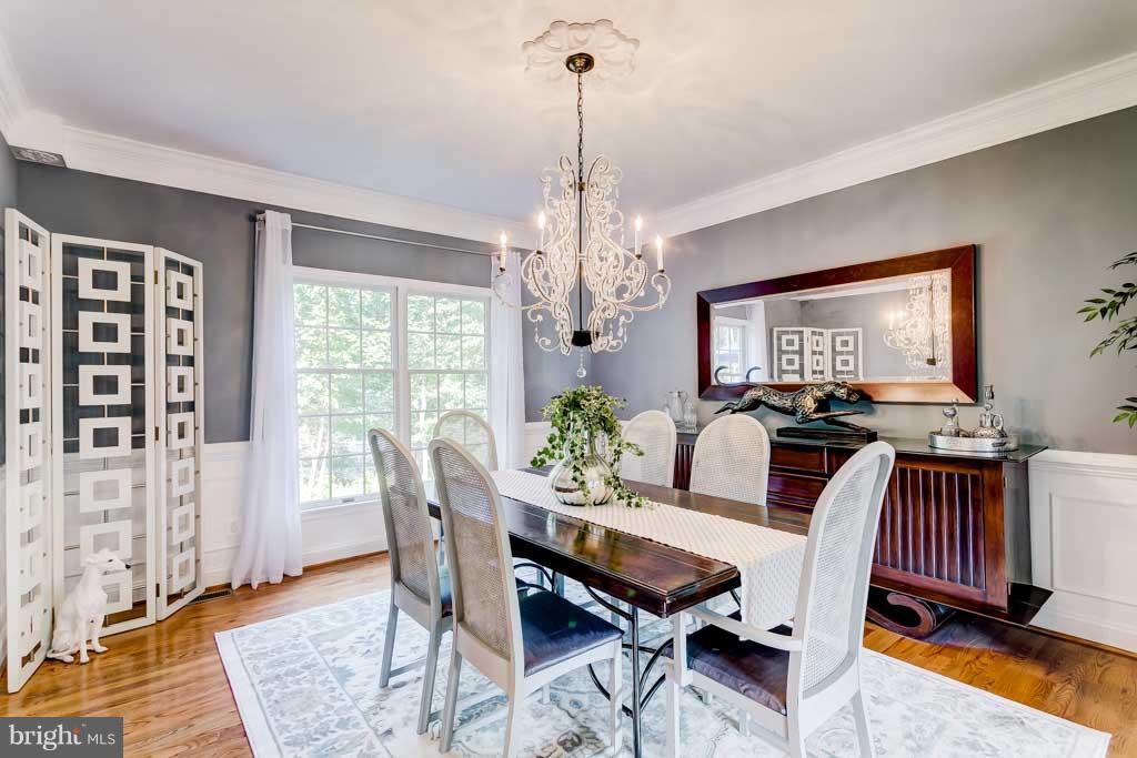 313 West Timonium Road Lutherville-Timonium, MD 21093 - Photo 4 of 30 Dining Room