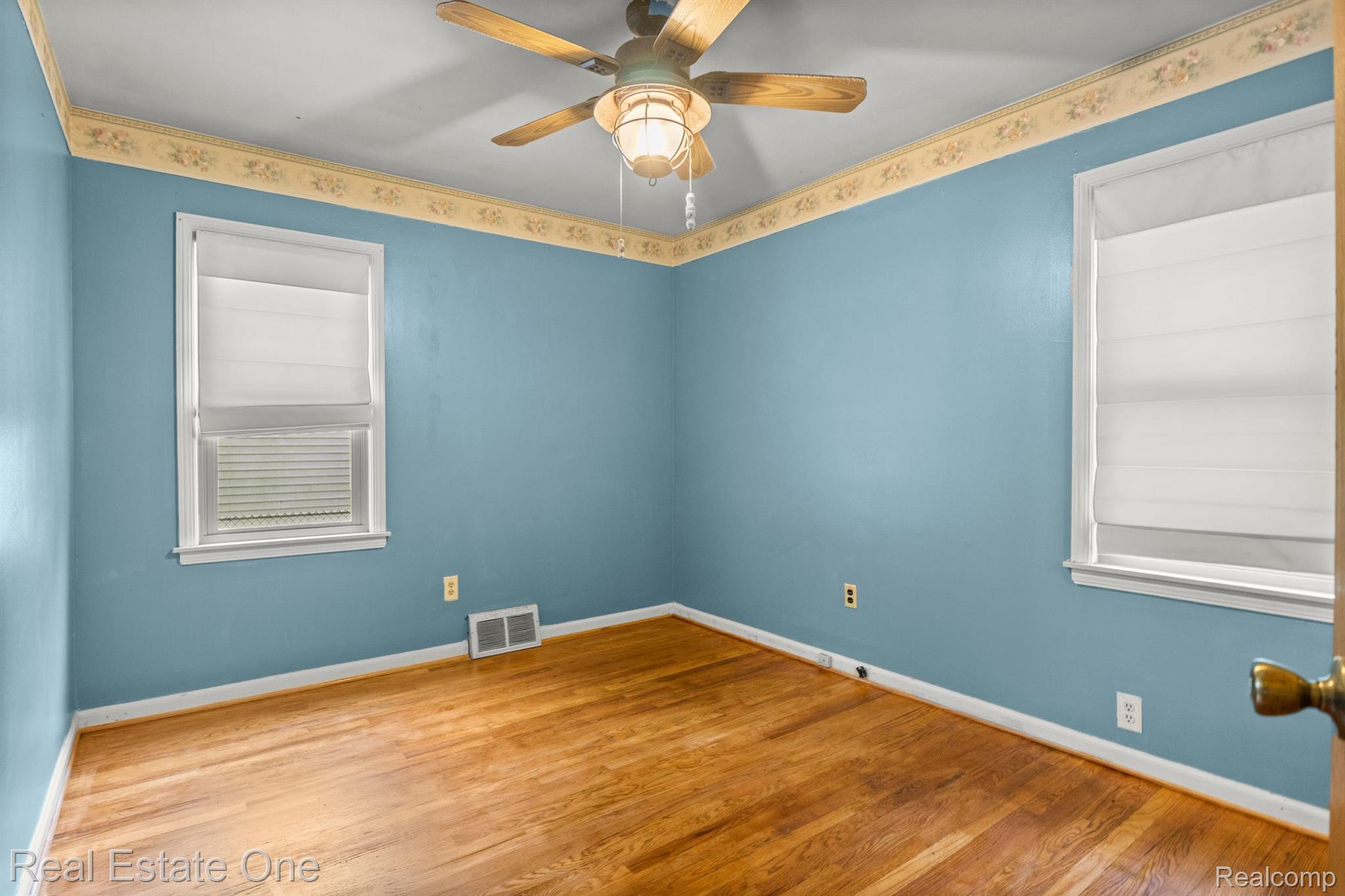18035 Reed Street Melvindale, MI 48122 - Photo 19 of 37 Gallery Image 19