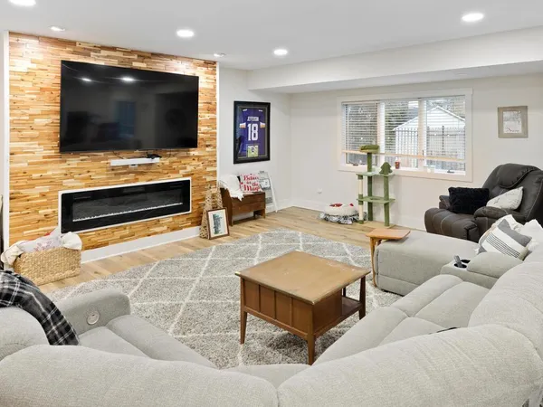 $799,900 | 1603 Goldenrod Court, Northfield, MN 55057