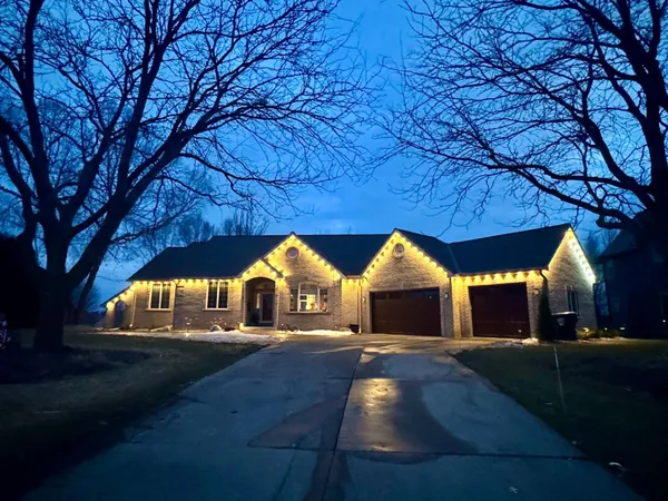 $799,900 | 1603 Goldenrod Court, Northfield, MN 55057