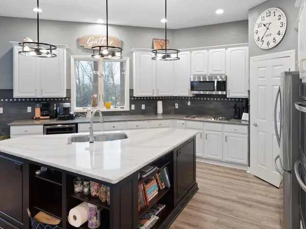 $799,900 | 1603 Goldenrod Court, Northfield, MN 55057