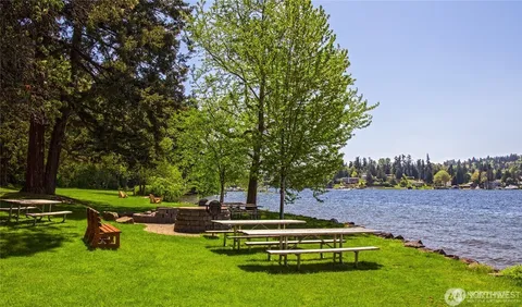$3,150,000 | 2716 106th Place Southeast, Bellevue, WA 98004