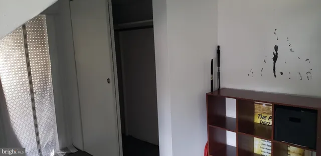 $1,900 | 621 North Forklanding Road, Unit B, Maple Shade, NJ 08052