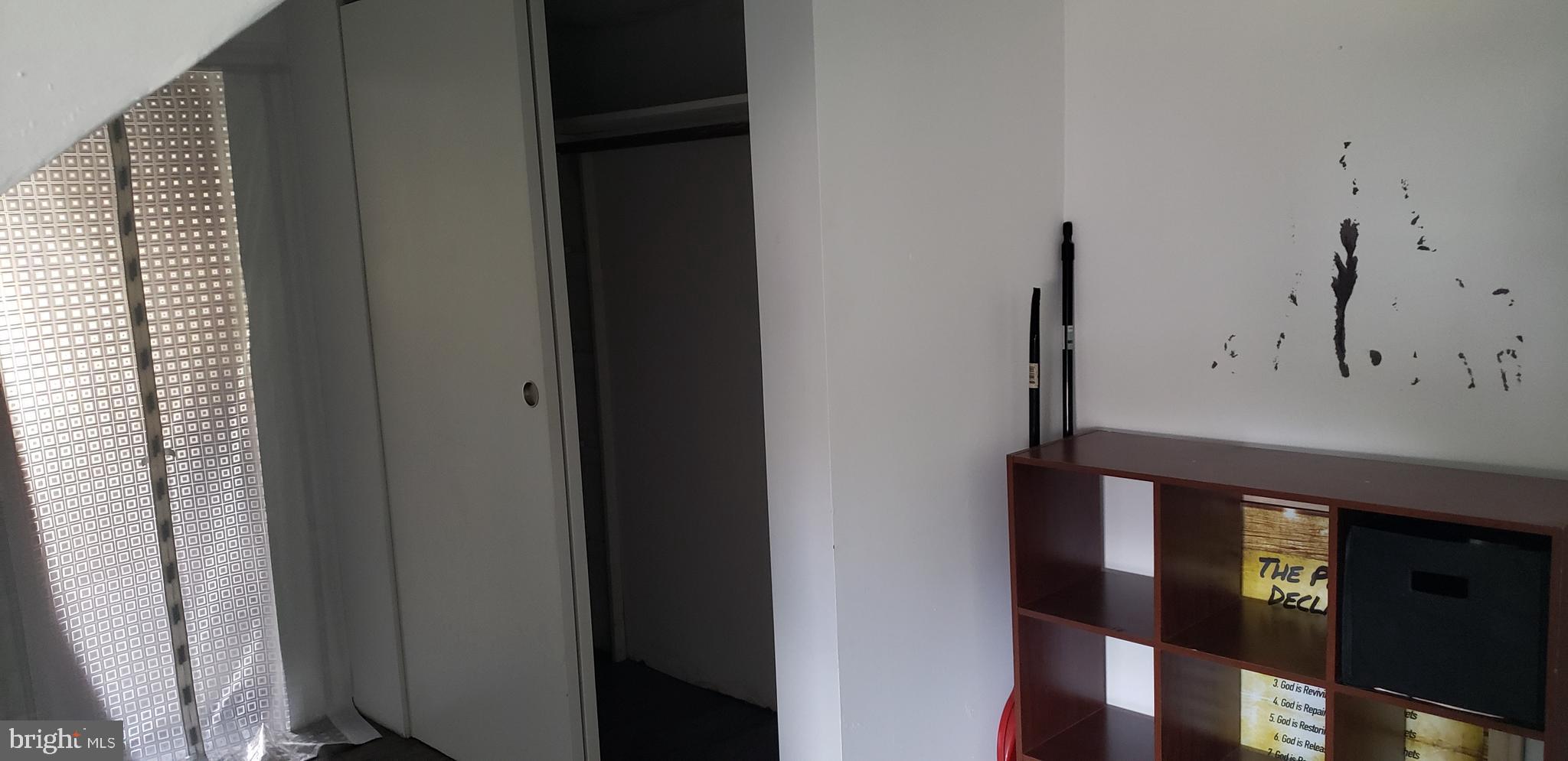 621 North Forklanding Road, Unit B Maple Shade, NJ 08052 - Photo 11 of 12 a view of a hallway with entryway