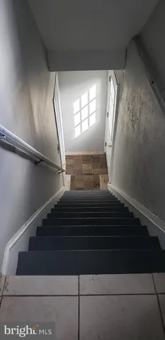 $1,900 | 621 North Forklanding Road, Unit B, Maple Shade, NJ 08052