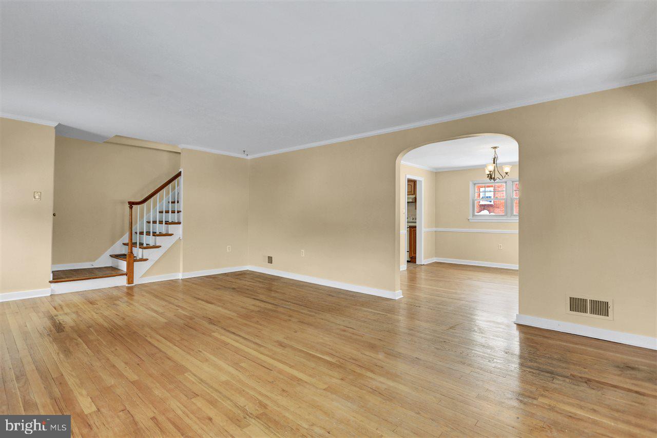 3767 Elder Road Harrisburg, PA 17111 - Photo 5 of 22 Gallery Image 5