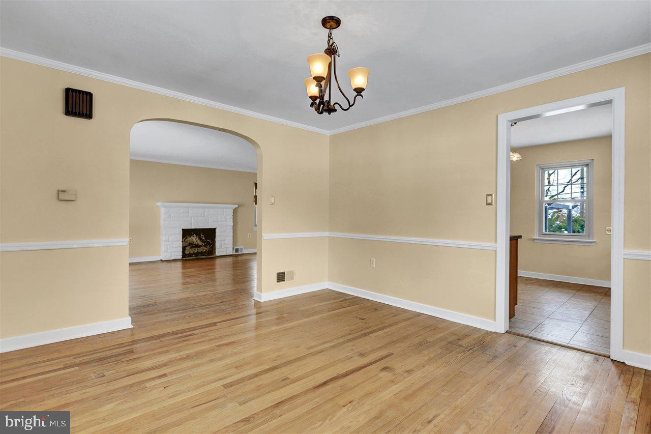 3767 Elder Road Harrisburg, PA 17111 - Photo 6 of 22 Gallery Image 6