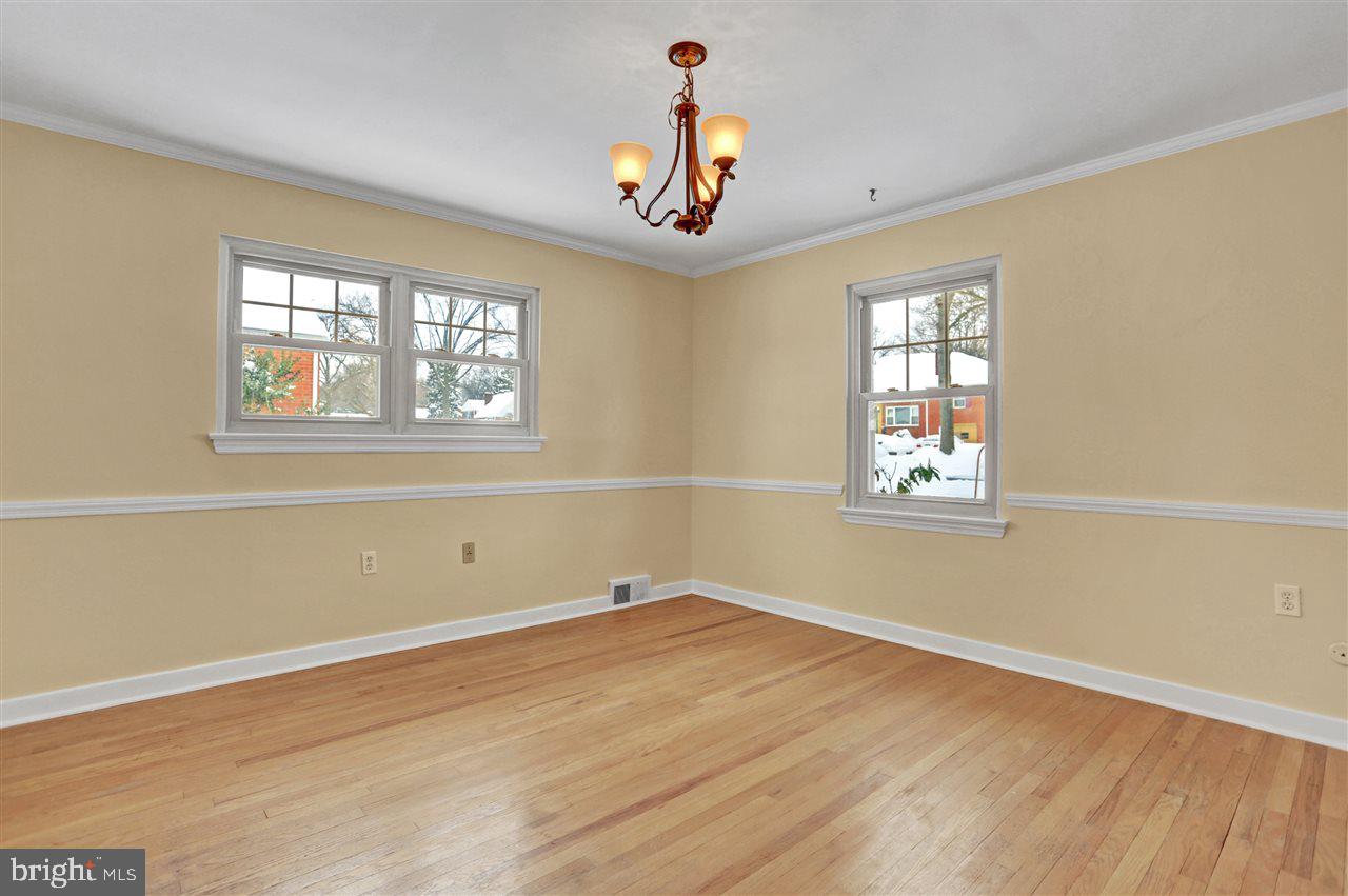 3767 Elder Road Harrisburg, PA 17111 - Photo 7 of 22 Gallery Image 7