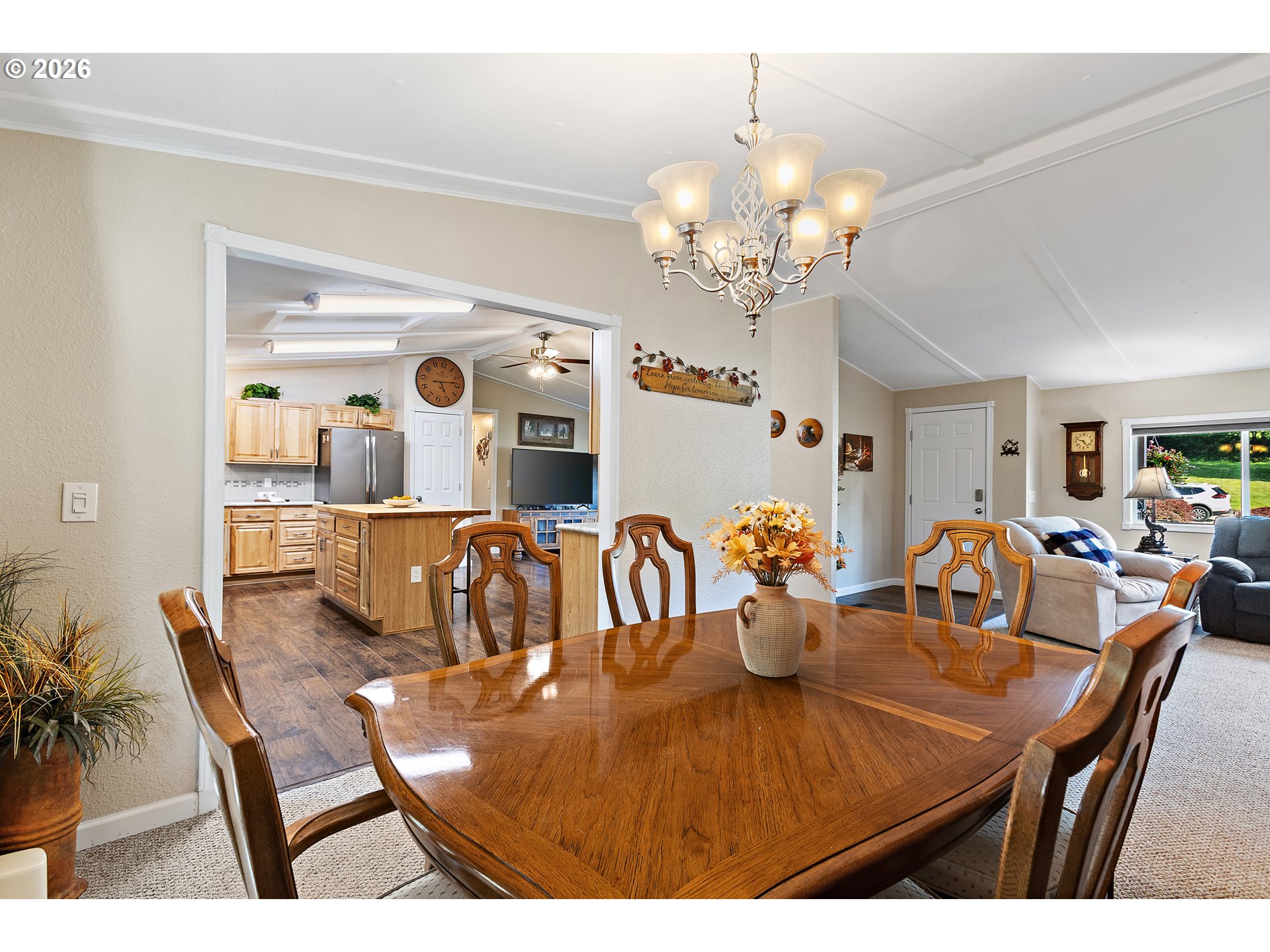 20341 Southeast Helzer Way Damascus, OR 97089 - Photo 6 of 44 Dining Room