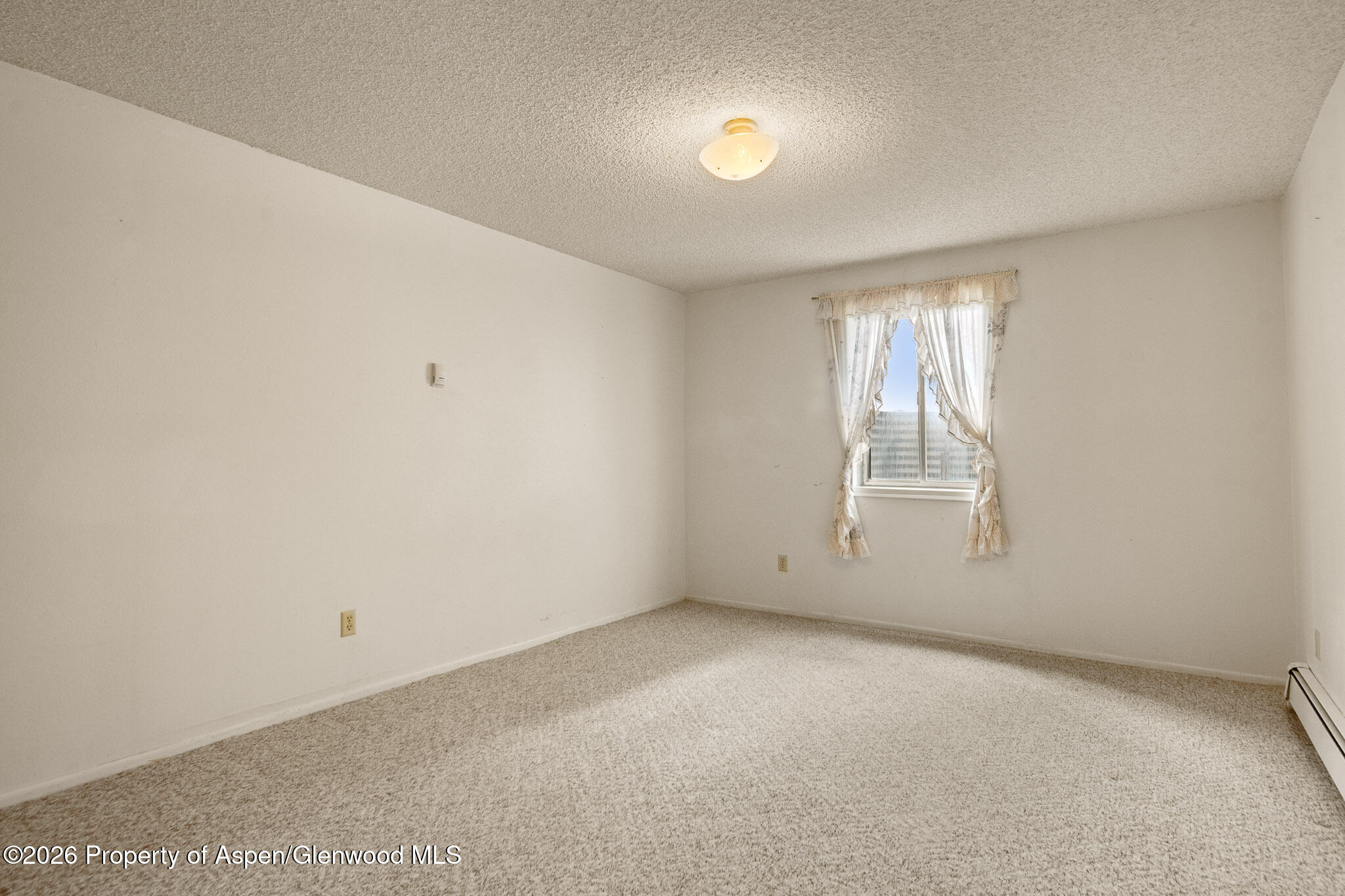 284 Panoramic Drive Silt, CO 81652 - Photo 24 of 44 Guest bed