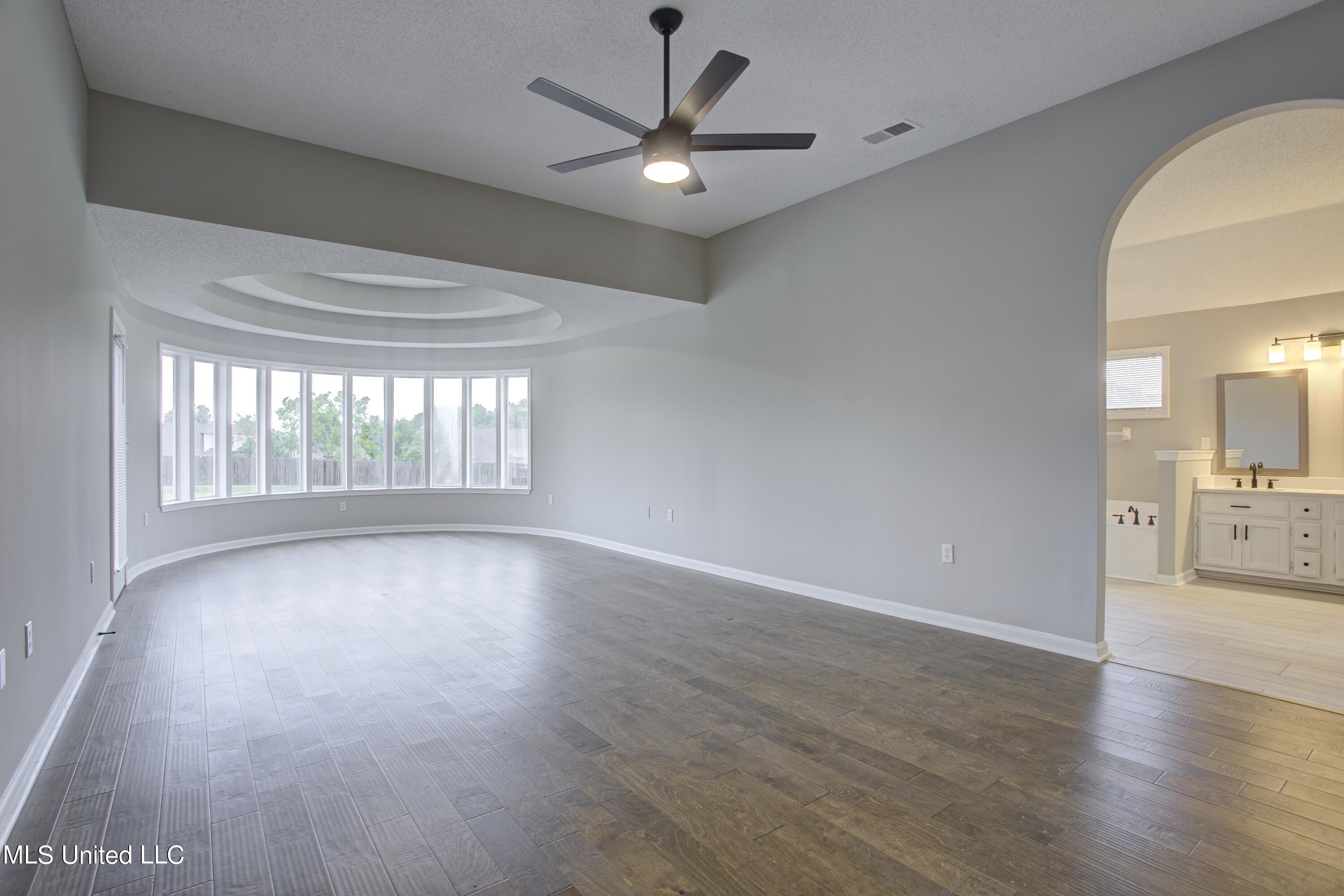 7678 State Line Road Olive Branch, MS 38654 - Photo 19 of 50 main bedroom 1a