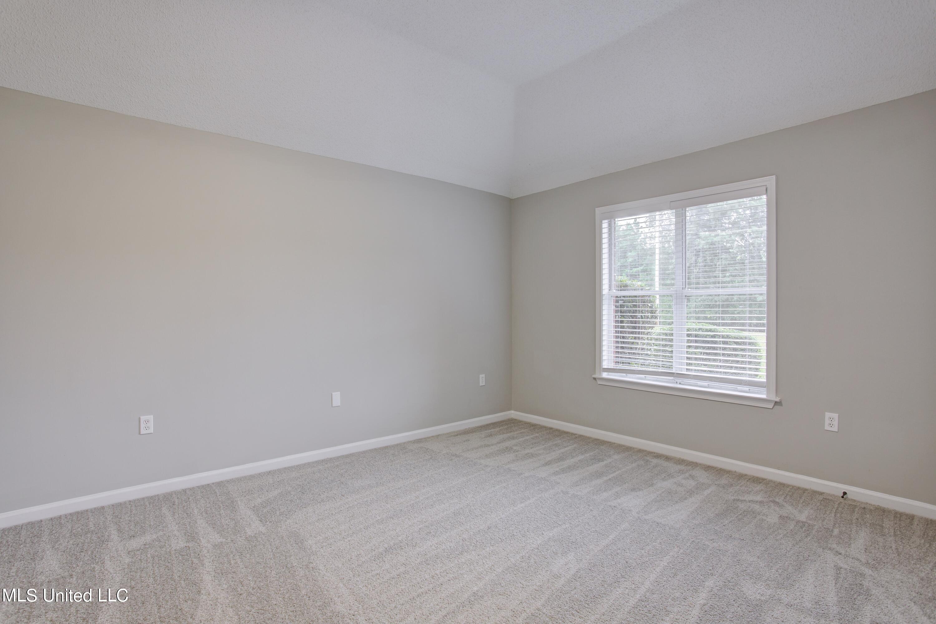 7678 State Line Road Olive Branch, MS 38654 - Photo 27 of 50 upstairs bedroom 2a