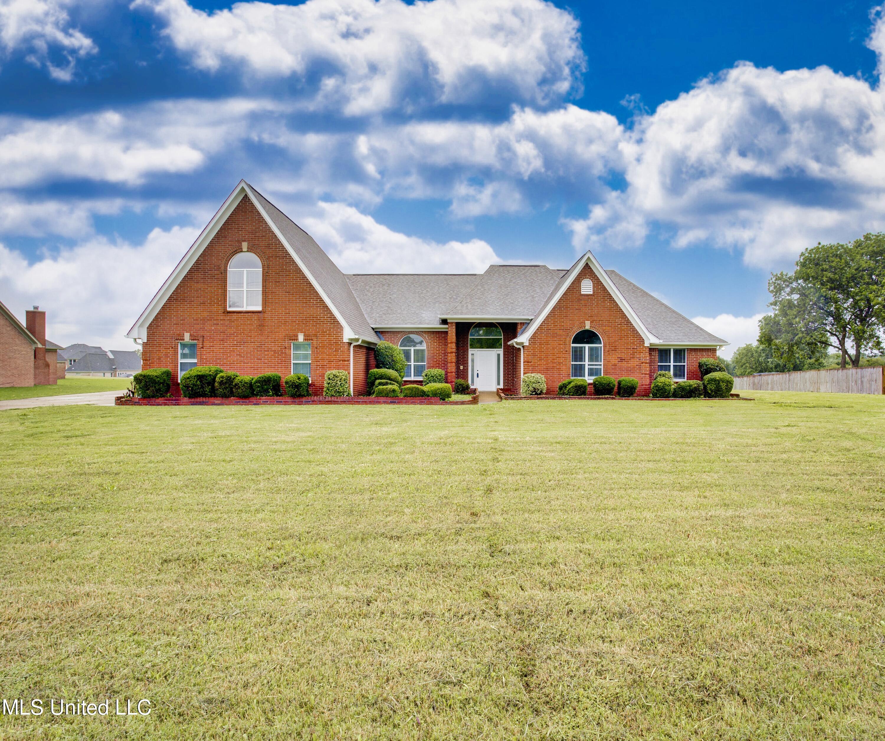 7678 State Line Road Olive Branch, MS 38654 - Photo 45 of 50 exterior front