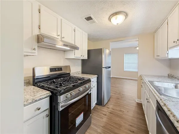 $1,700 | 1884 Shenandoah Valley Lane Southeast, Smyrna, GA 30080