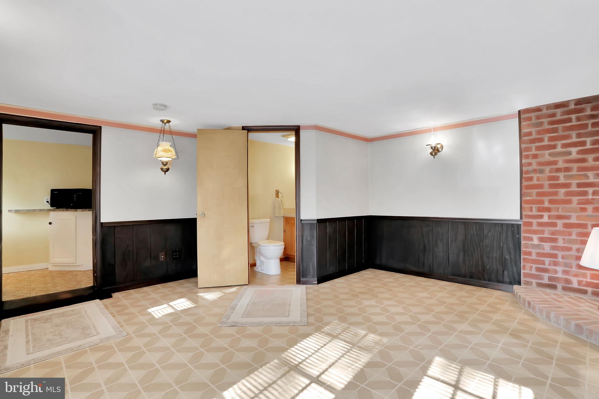 7309 Fairplay Road Boonsboro, MD 21713 - Photo 19 of 49 Gallery Image 19