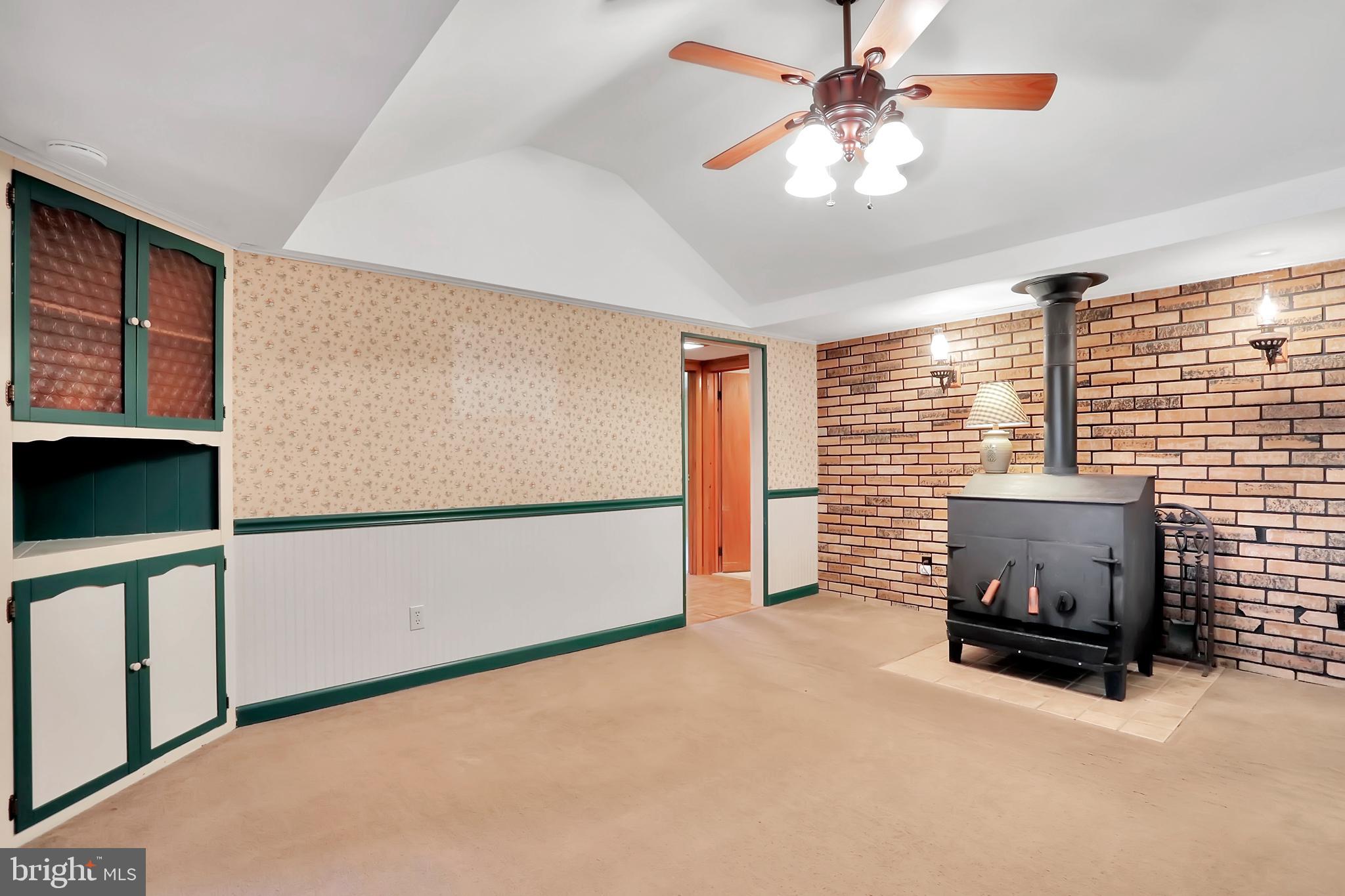 7309 Fairplay Road Boonsboro, MD 21713 - Photo 10 of 49 Gallery Image 10