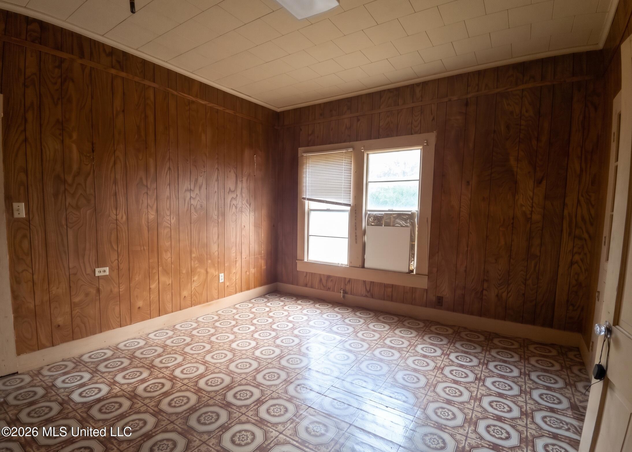9234 Null Road Lauderdale, MS 39335 - Photo 5 of 8 Bedroom