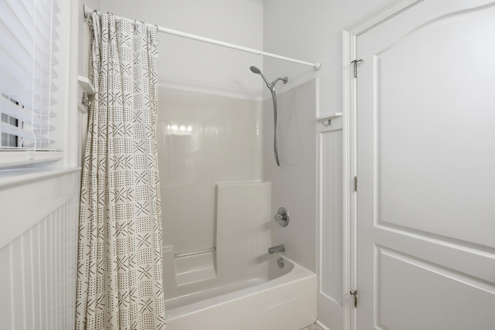 128 Seabreeze Boulevard Inlet Beach, FL 32461 - Photo 33 of 54 a bathroom with a shower and a tub