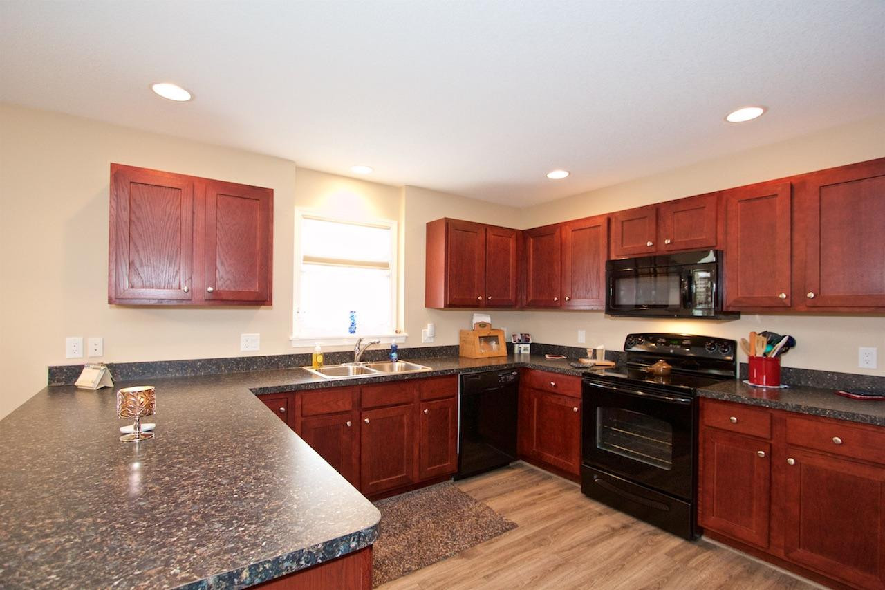 667 Ridge Lane Tecumseh, MI 49286 - Photo 16 of 39 Photo 17