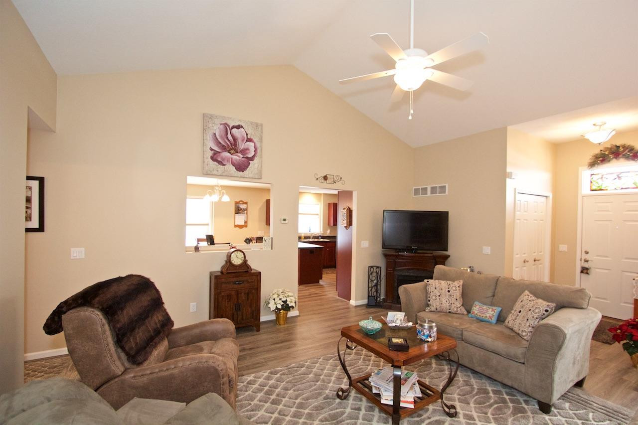 667 Ridge Lane Tecumseh, MI 49286 - Photo 8 of 39 Photo 8