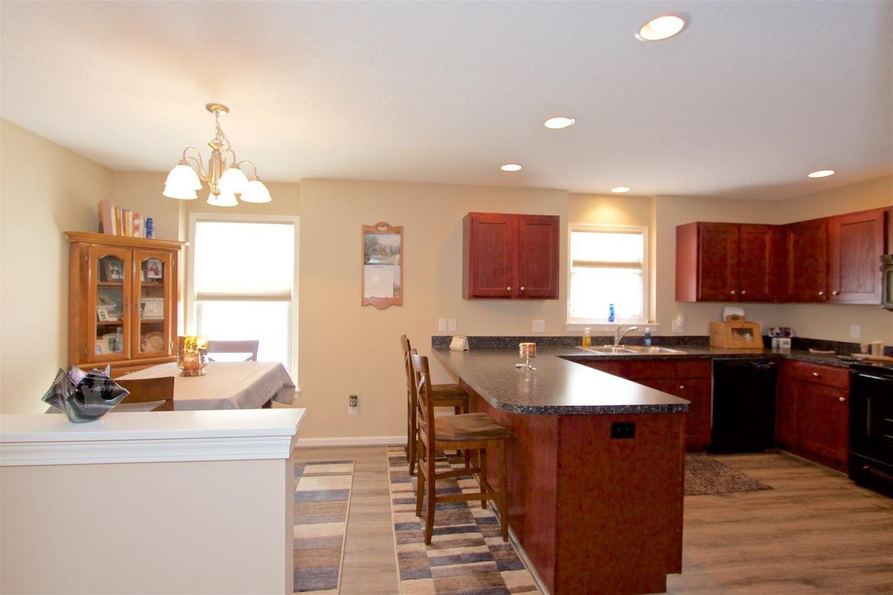 667 Ridge Lane Tecumseh, MI 49286 - Photo 9 of 39 Photo 9