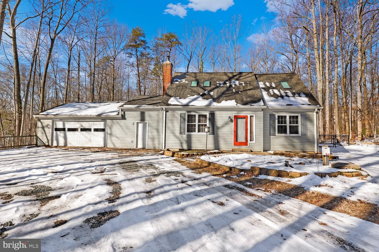 191 Poplar Road Fredericksburg, VA 22406 - Photo 2 of 29