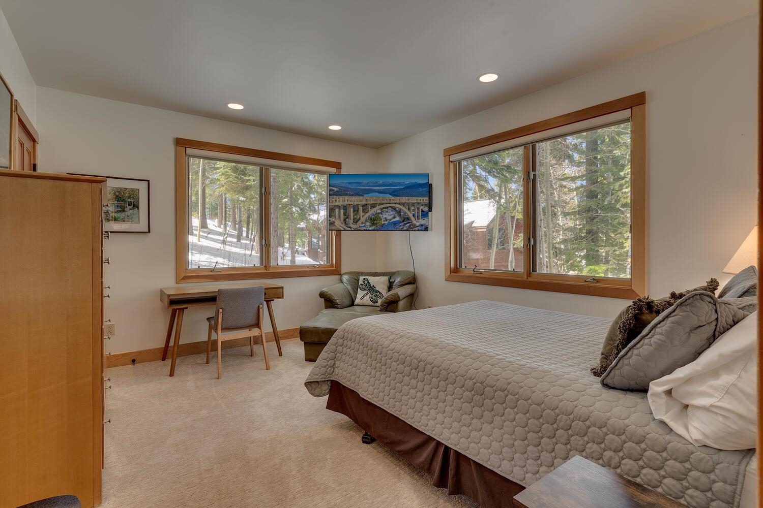 1809 Woods Point Way Northstar, CA 96161 - Photo 20 of 28 a bedroom with bed and wooden floor