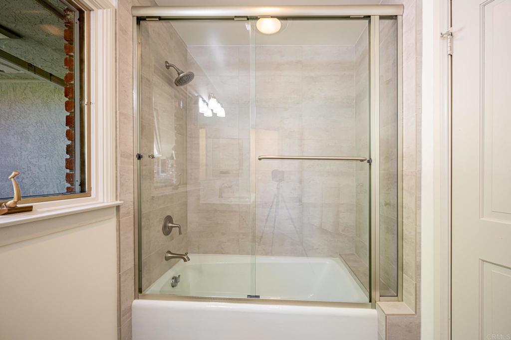 145 Yucca Road Fallbrook, CA 92028 - Photo 37 of 58 Hall Bath recently upgraded