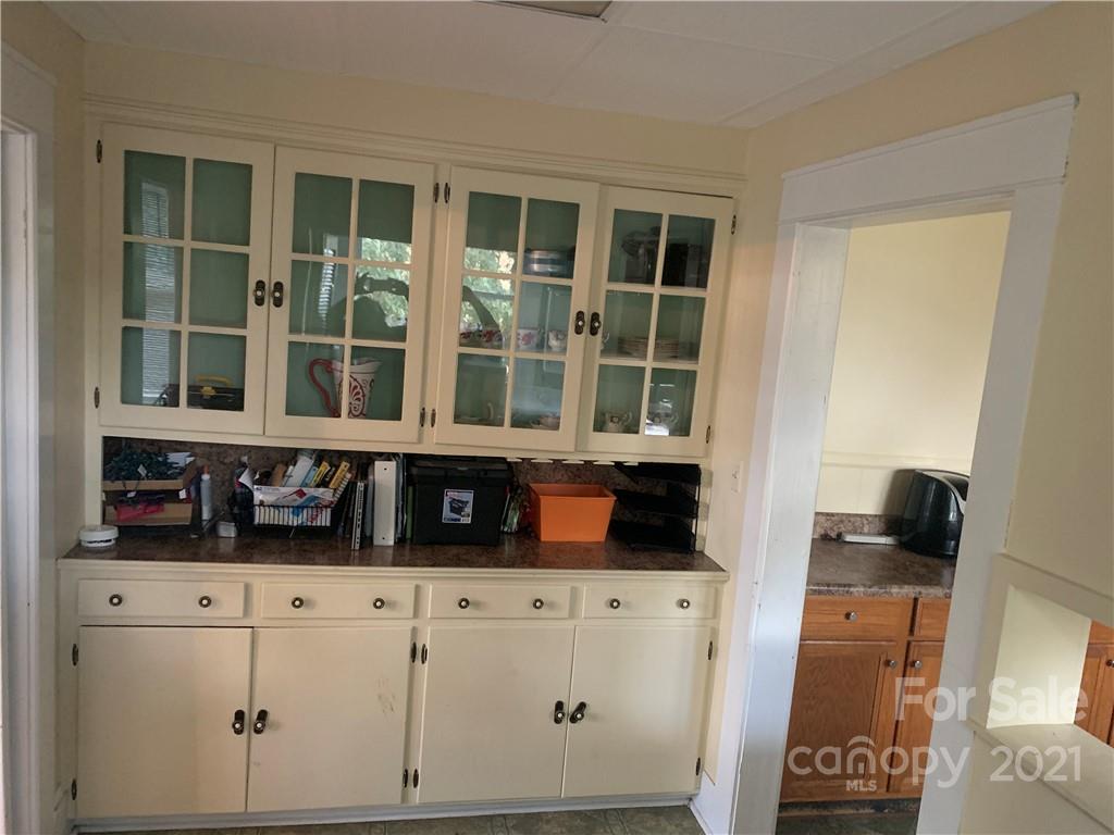 108 Pine Street Chester, SC 29706 - Photo 6 of 24 Gallery Image 6