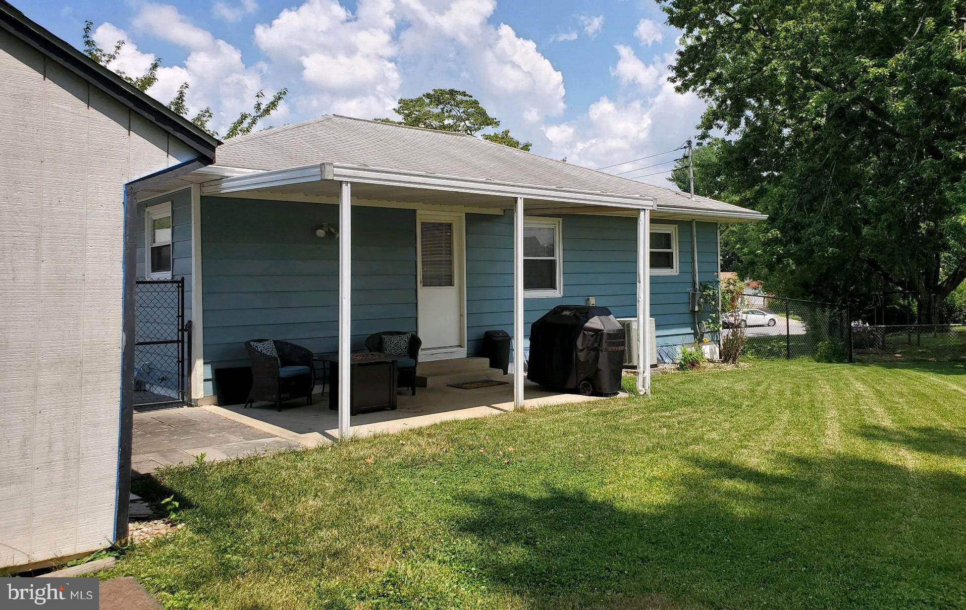316 Queen Street Frederick, MD 21701 - Photo 6 of 28 Rear yard with shed
