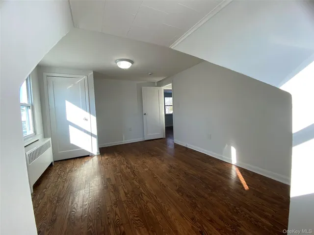 $830,000 | 216 Raff Avenue, Mineola, NY 11501