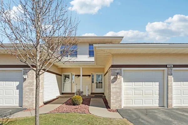$387,900 | 726 Clardell Drive, Sun Prairie, WI 53590