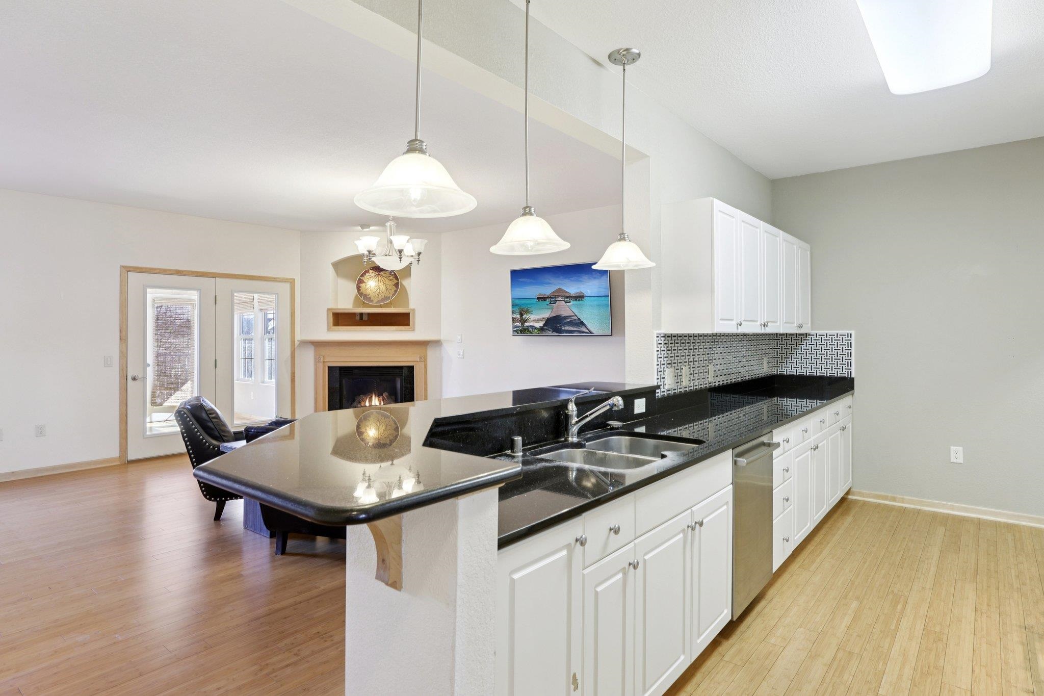 726 Clardell Drive Sun Prairie, WI 53590 - Photo 4 of 56