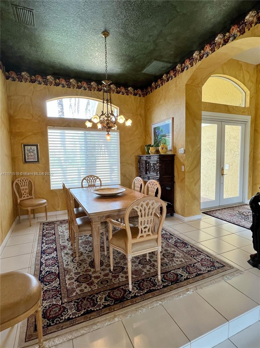 20022 Ocean Key Drive Boca Raton, FL 33498 - Photo 8 of 39 Dining Room