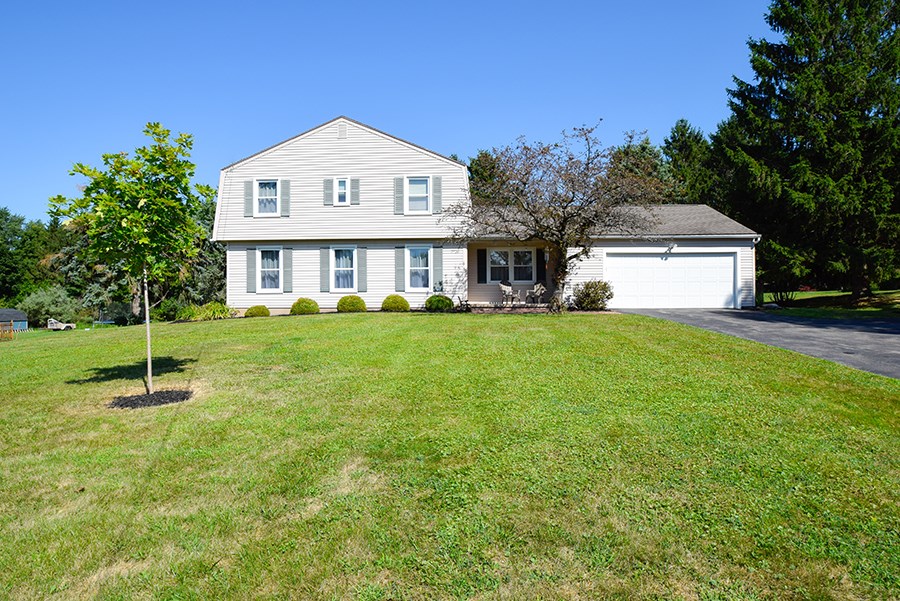 390 Holt Road Webster, NY 14580 - Photo 1 of 1