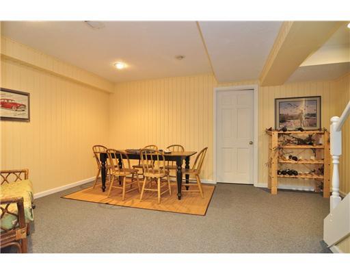 1768 Hassam Road Coraopolis, PA 15108 - Photo 16 of 18 Family Room.