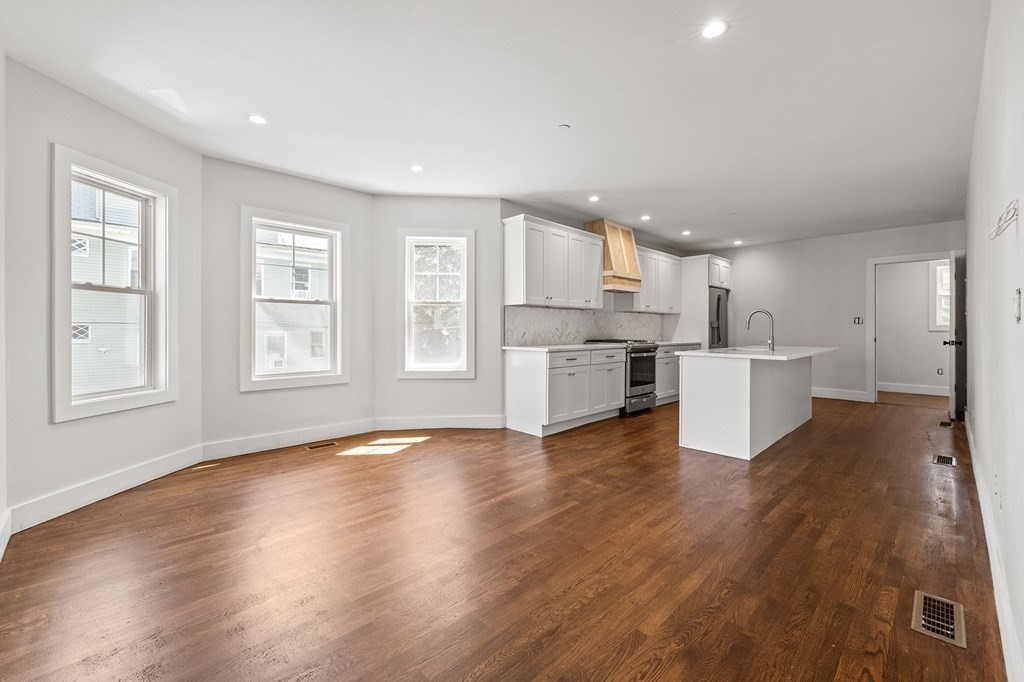 34 Alpha Road, Unit 1 Boston, MA 02124 - Photo 8 of 29 Gallery Image 8