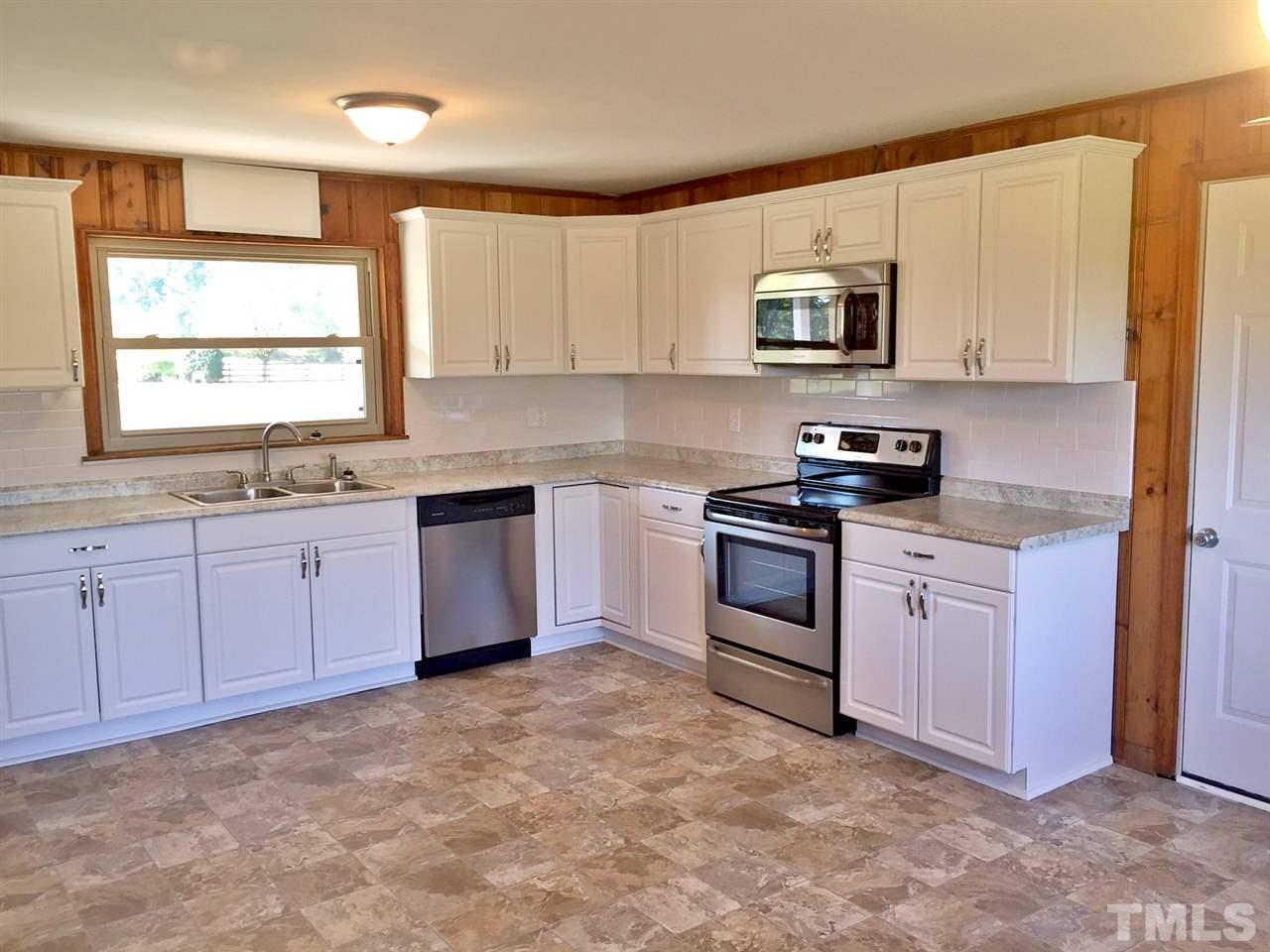 4327 Burch Bridge Road Burlington, NC 27217 - Photo 2 of 17 Gallery Image 2