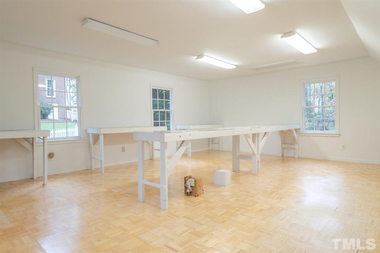 3908 East Valley Court Raleigh, NC 27606 - Photo 24 of 25 Gallery Image 24