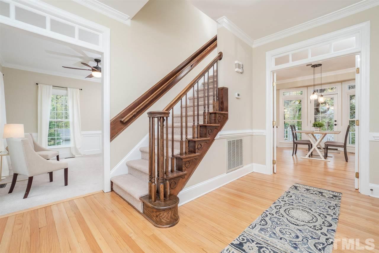 3908 East Valley Court Raleigh, NC 27606 - Photo 4 of 25 Gallery Image 4