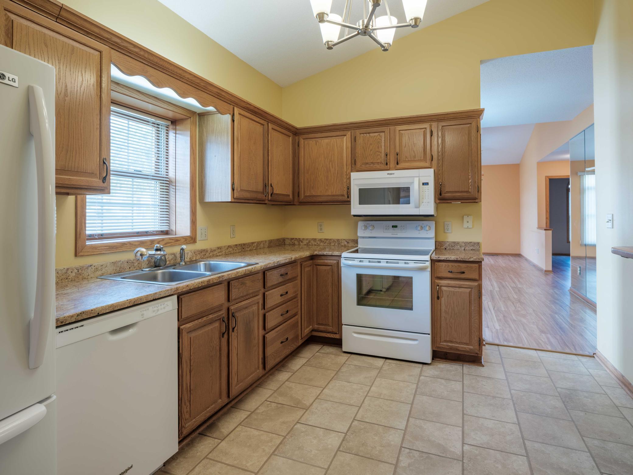 2223 Valleyhigh Drive Northwest Rochester, MN 55901 - Photo 18 of 22