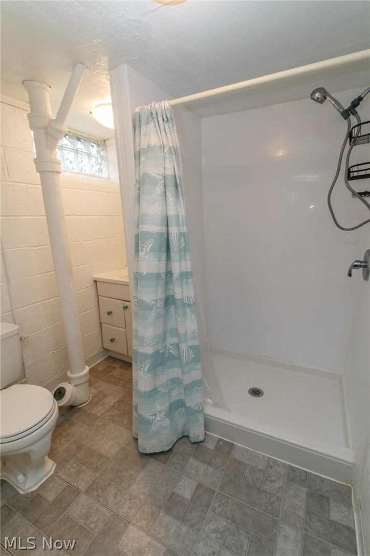1097 Avondale Road Cleveland, OH 44121 - Photo 24 of 25 Gallery Image 24