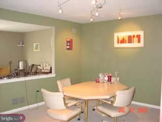121 Kendal Court Sinking Spring, PA 19608 - Photo 2 of 4