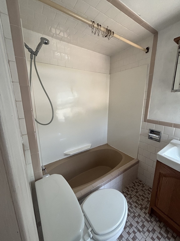 37 Turner Street, Unit 2R Salem, MA 01970 - Photo 7 of 8