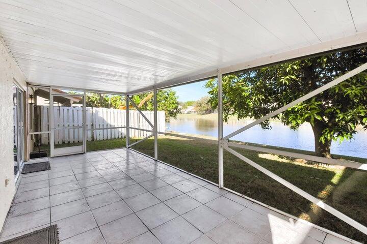 10104 Country Brook Road Boca Raton, FL 33428 - Photo 47 of 56 20250117022435945211000000-o